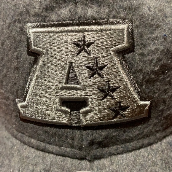 Hat - Picture 2 of 6